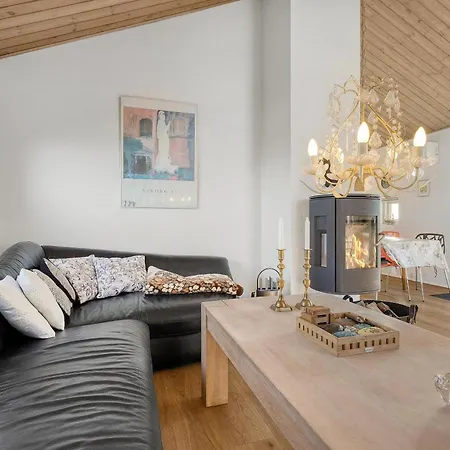Experience The Sea View From Hyldevej 6 In Nr Lyngby! Løkken