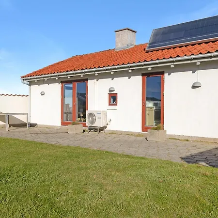 Experience The Sea View From Hyldevej 6 In Nr Lyngby! Ferienhaus