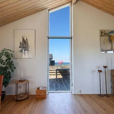 Experience The Sea View From Hyldevej 6 In Nr Lyngby! * Løkken