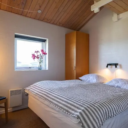 Experience The Sea View From Hyldevej 6 In Nr Lyngby! Casa de Férias Løkken